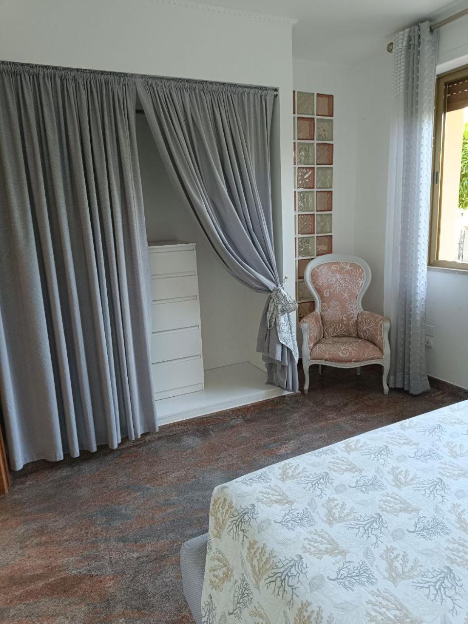 Regina Sul Mare Villa Terracina Exterior photo